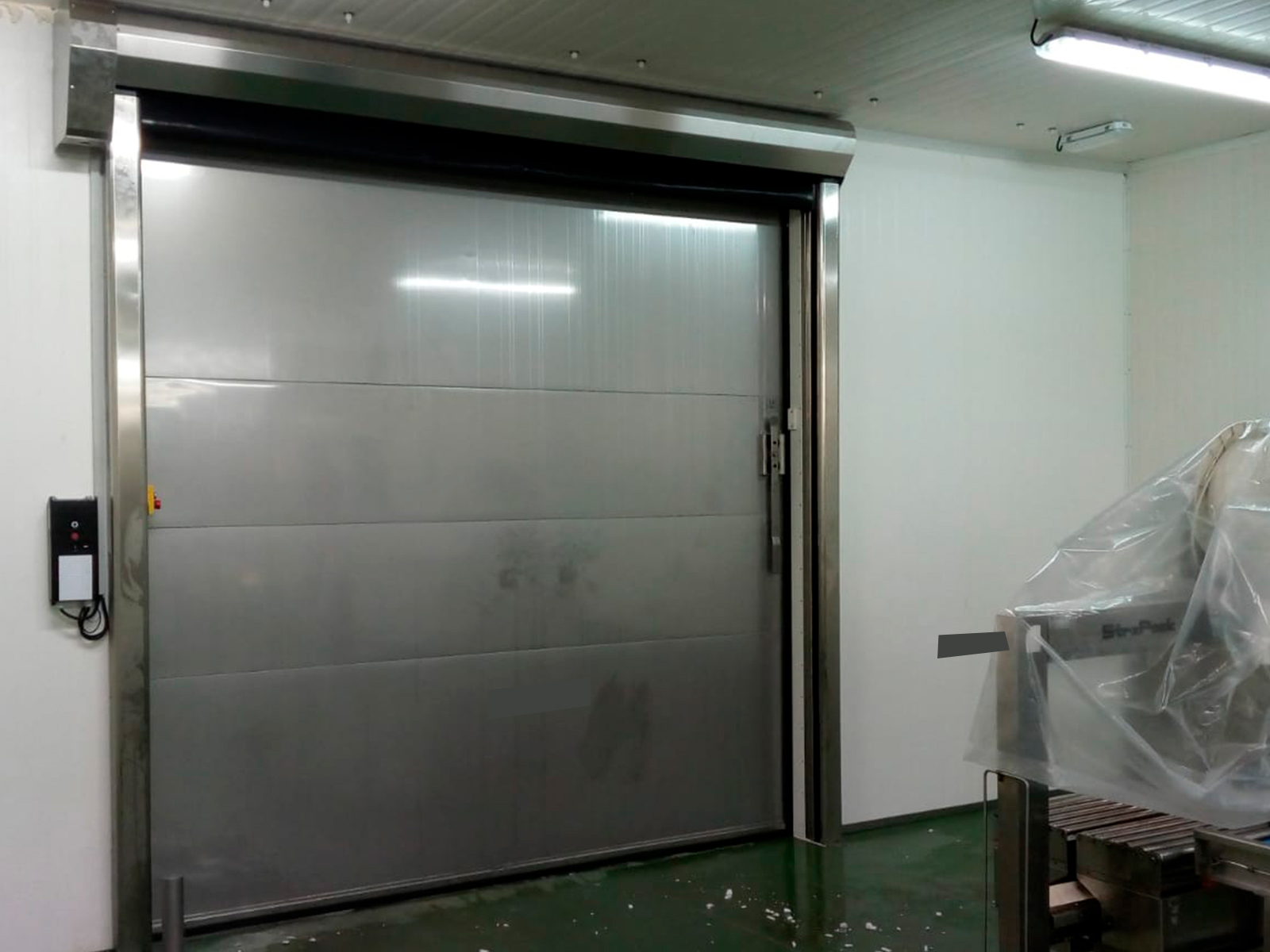 Prinx - Stainless Steel Rapid Rolling Door 3